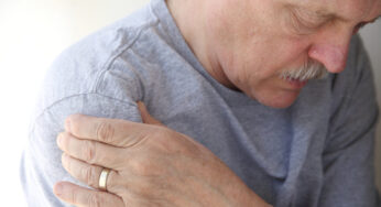 Navigating Shoulder Woes: Chiropractic Insights on Rotator Cuff Injuries